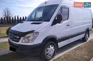 Грузовой фургон Mercedes-Benz Sprinter 2011 в Стрые