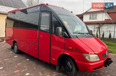 Туристический / Междугородний автобус Mercedes-Benz Sprinter 2004 в Коломые