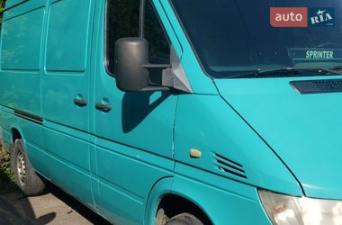Вантажний фургон Mercedes-Benz Sprinter 2005 в Рівному