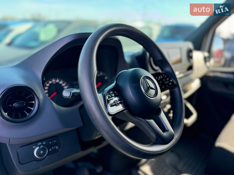 Грузовой фургон Mercedes-Benz Sprinter 2018 в Киеве