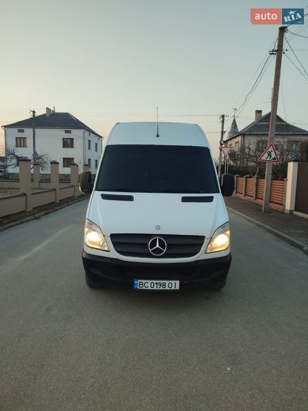 Грузовой фургон Mercedes-Benz Sprinter 2007 в Львове