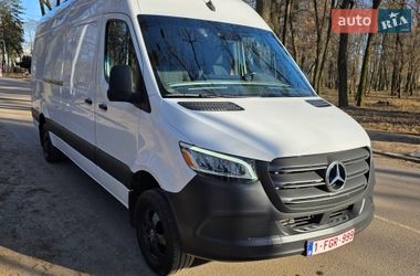 Грузовой фургон Mercedes-Benz Sprinter 2019 в Черновцах