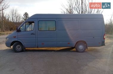 Вантажопасажирський фургон Mercedes-Benz Sprinter 2001 в Кривому Розі