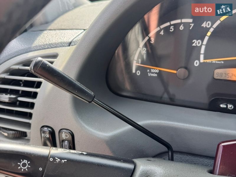 Грузопассажирский фургон Mercedes-Benz Sprinter 2006 в Могилев-Подольске