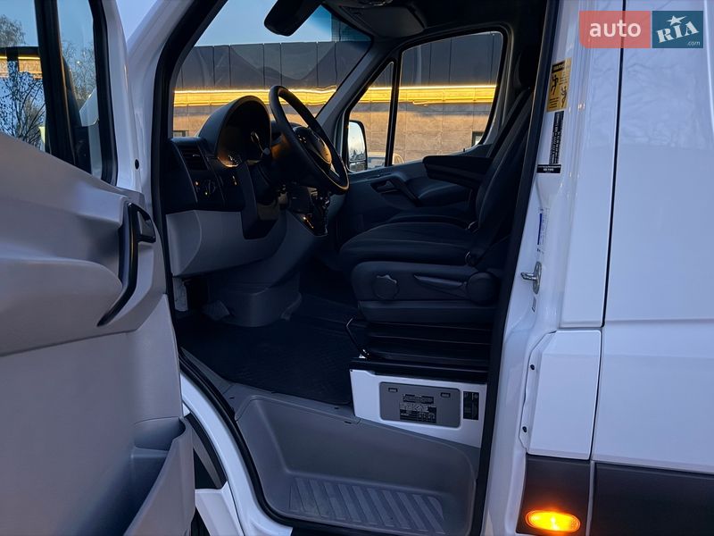Грузовой фургон Mercedes-Benz Sprinter 2018 в Луцке фото 15 Грузовой фургон Mercedes-Benz Sprinter 2018 в Луцке