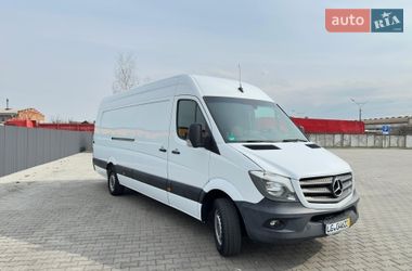 Грузовой фургон Mercedes-Benz Sprinter 2015 в Нововолынске