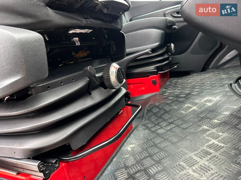 Грузопассажирский фургон Mercedes-Benz Sprinter 2020 в Ровно