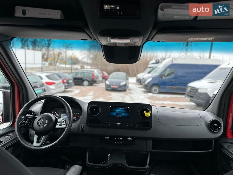 Грузопассажирский фургон Mercedes-Benz Sprinter 2020 в Ровно