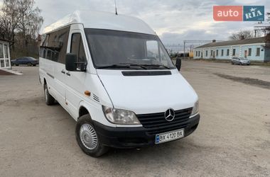 Вантажопасажирський фургон Mercedes-Benz Sprinter 2001 в Хмельницькому