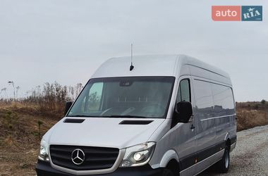 Вантажний фургон Mercedes-Benz Sprinter 2016 в Рівному