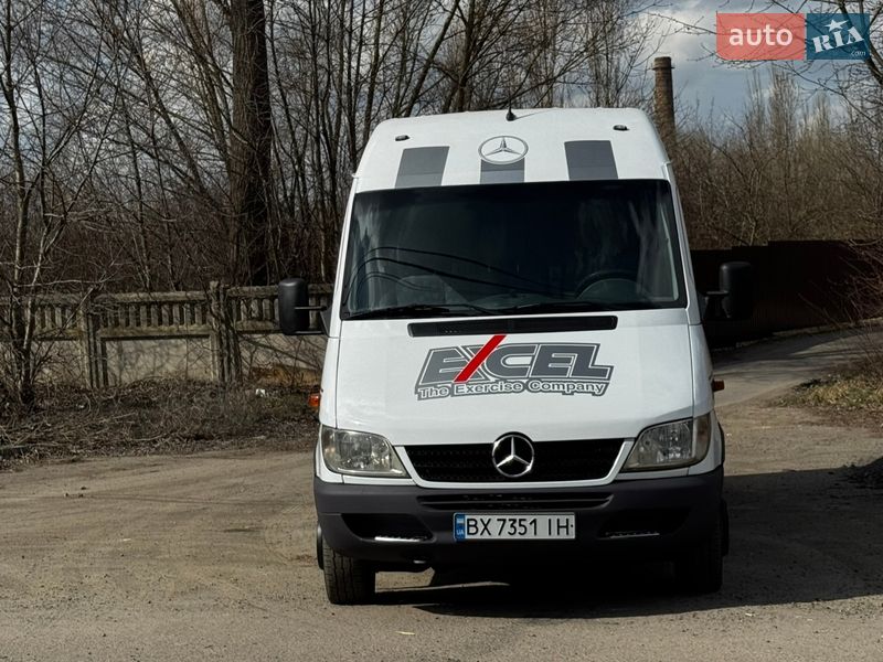Грузовой фургон Mercedes-Benz Sprinter 2004 в Виннице