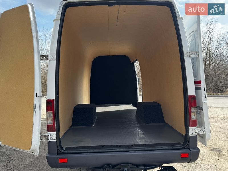 Грузовой фургон Mercedes-Benz Sprinter 2004 в Виннице