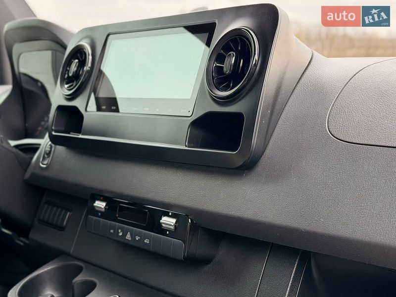 Минивэн Mercedes-Benz Sprinter 2019 в Черновцах