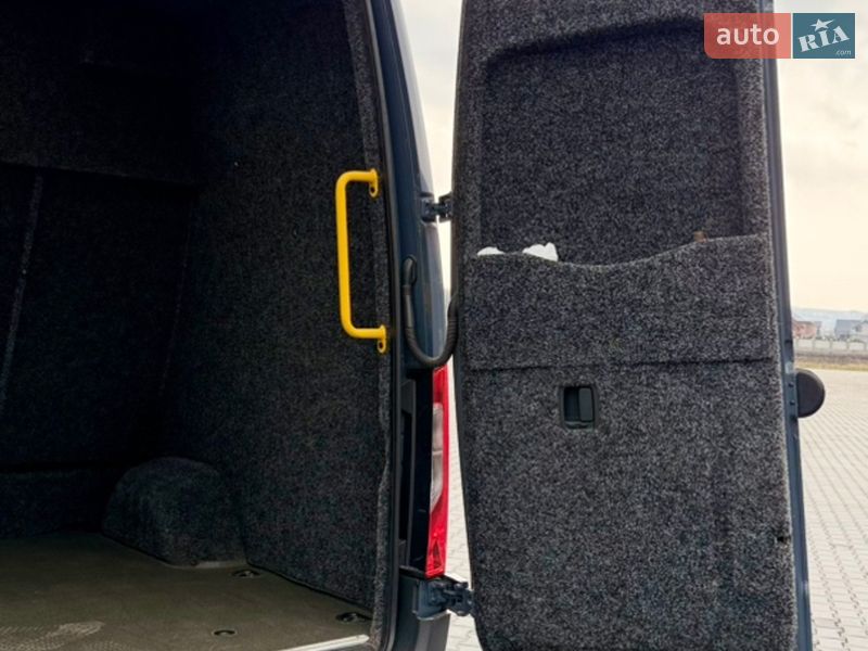 Минивэн Mercedes-Benz Sprinter 2019 в Черновцах