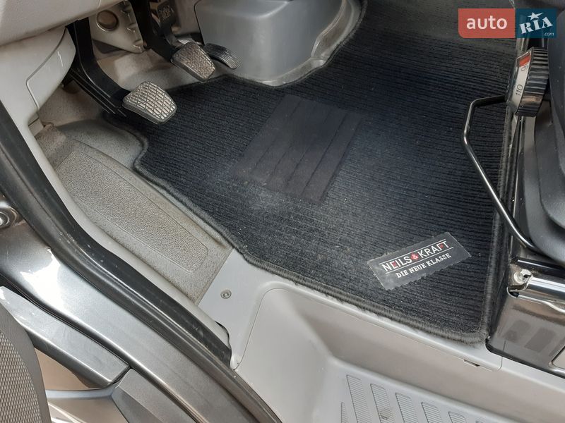 Грузопассажирский фургон Mercedes-Benz Sprinter 2011 в Николаеве