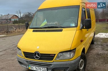 Грузопассажирский фургон Mercedes-Benz Sprinter 2004 в Львове