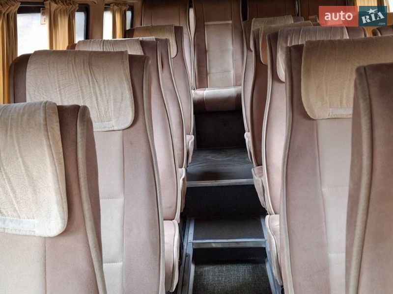 Микроавтобус Mercedes-Benz Sprinter 2004 в Мироновке