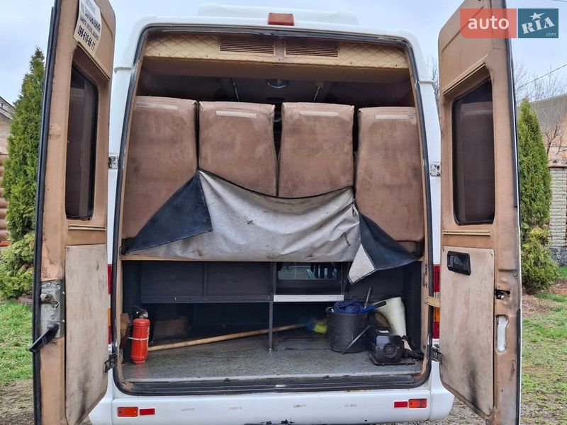 Микроавтобус Mercedes-Benz Sprinter 2004 в Мироновке