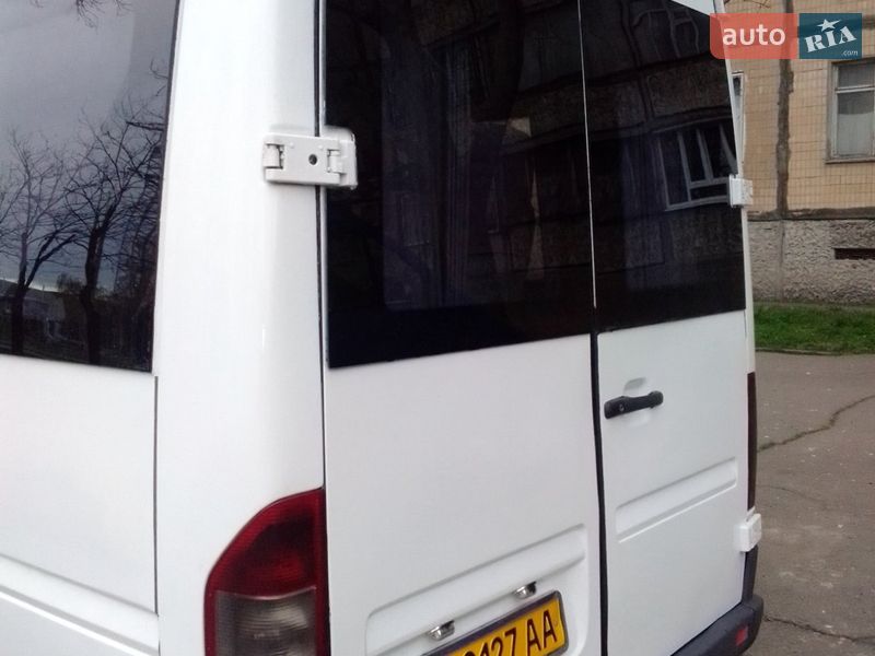 Микроавтобус Mercedes-Benz Sprinter 2003 в Николаеве