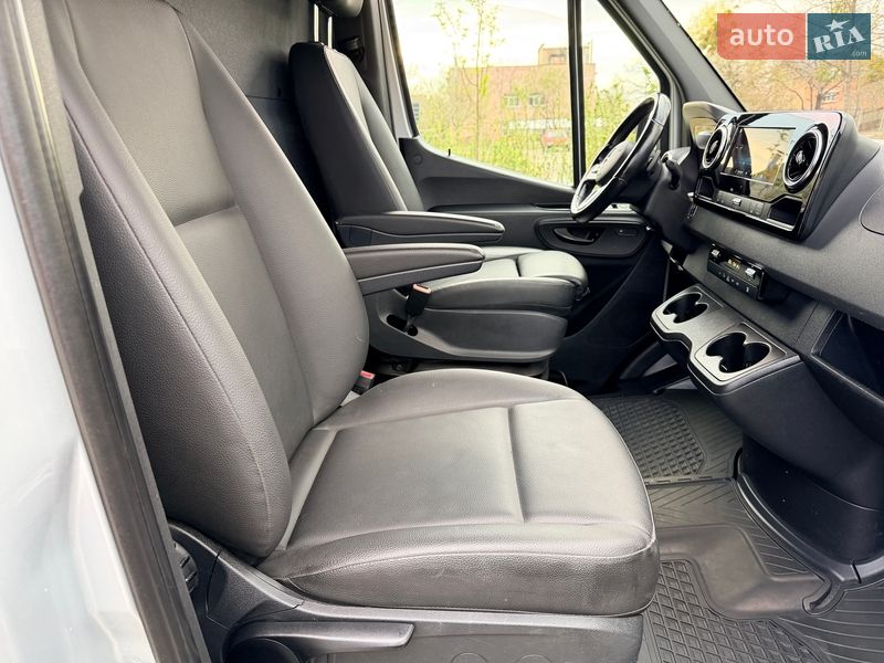 Грузовой фургон Mercedes-Benz Sprinter 2022 в Луцке