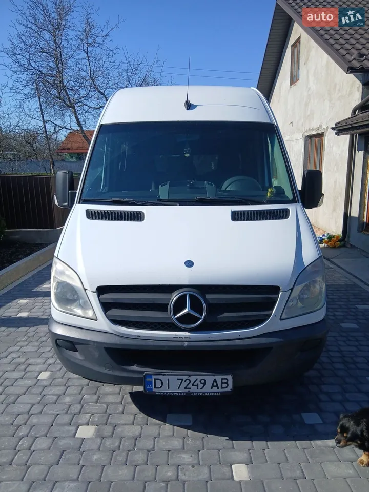 2011 Mercedes-Benz Sprinter - мініатюра 17