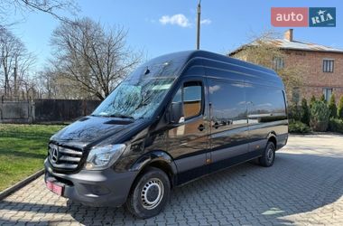 Вантажний фургон Mercedes-Benz Sprinter 2017 в Чернівцях