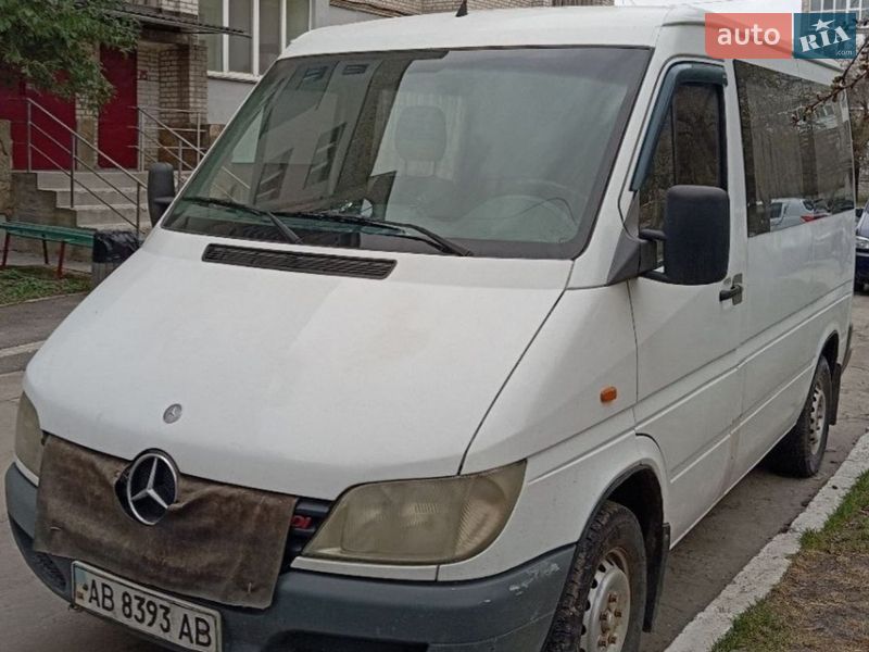 Mercedes-Benz Sprinter 2000