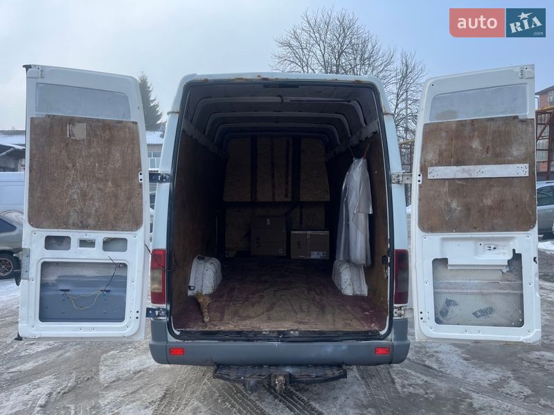 Грузовой фургон Mercedes-Benz Sprinter 2005 в Нежине