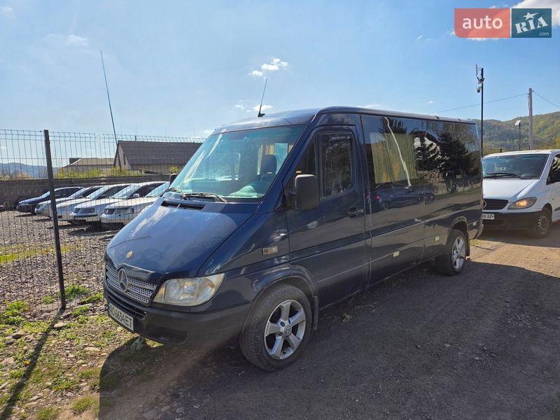 Mercedes-Benz Sprinter 2004