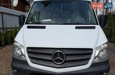 Вантажний фургон Mercedes-Benz Sprinter 2016 в Києві