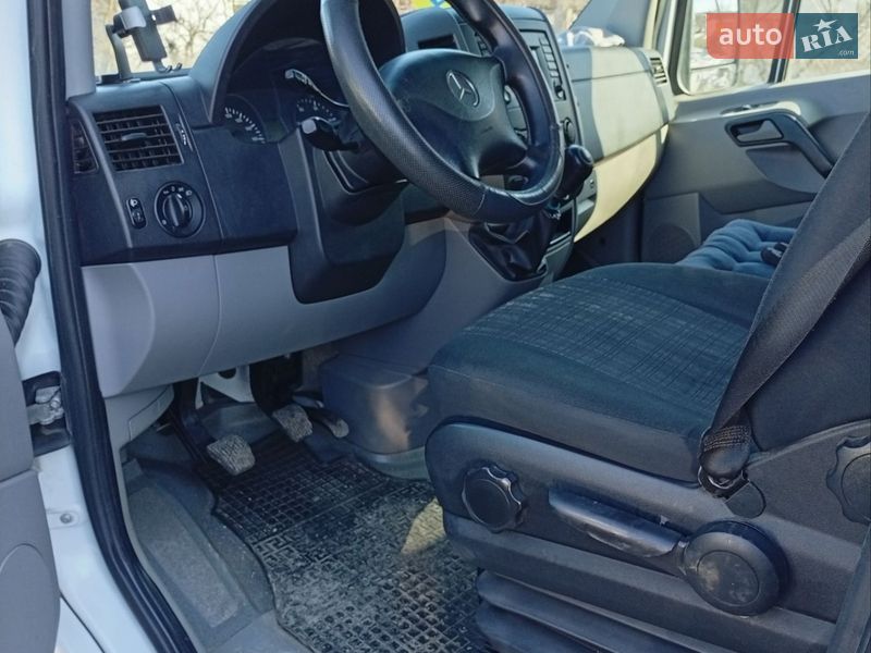 Грузовой фургон Mercedes-Benz Sprinter 2017 в Каменец-Подольском фото 3 Грузовой фургон Mercedes-Benz Sprinter 2017 в Каменец-Подольском