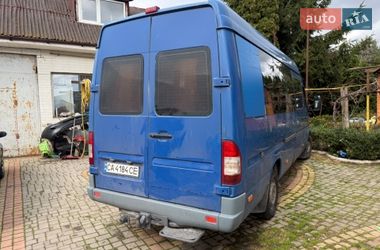 Туристический / Междугородний автобус Mercedes-Benz Sprinter 2004 в Умани