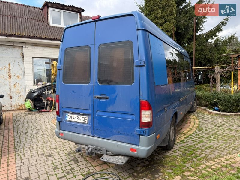 Mercedes-Benz Sprinter 2004