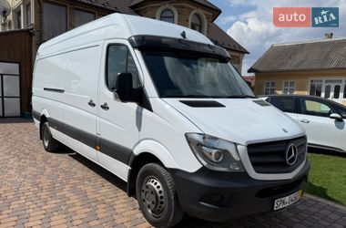 Грузовой фургон Mercedes-Benz Sprinter 2015 в Черновцах