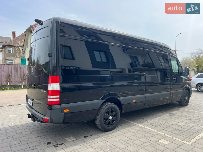 Микроавтобус Mercedes-Benz Sprinter 2017 в Сваляве
