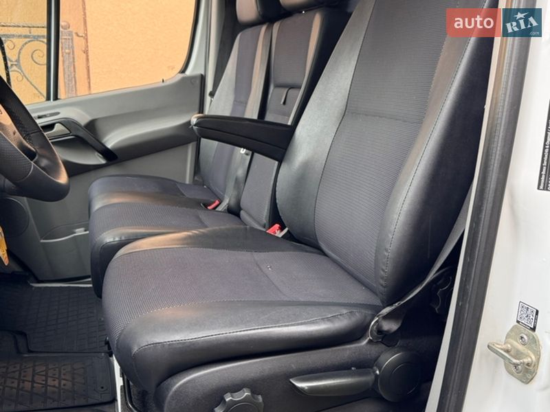 Грузовой фургон Mercedes-Benz Sprinter 2015 в Виноградове