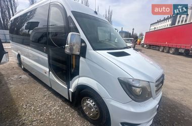 Туристический / Междугородний автобус Mercedes-Benz Sprinter 2016 в Ровно