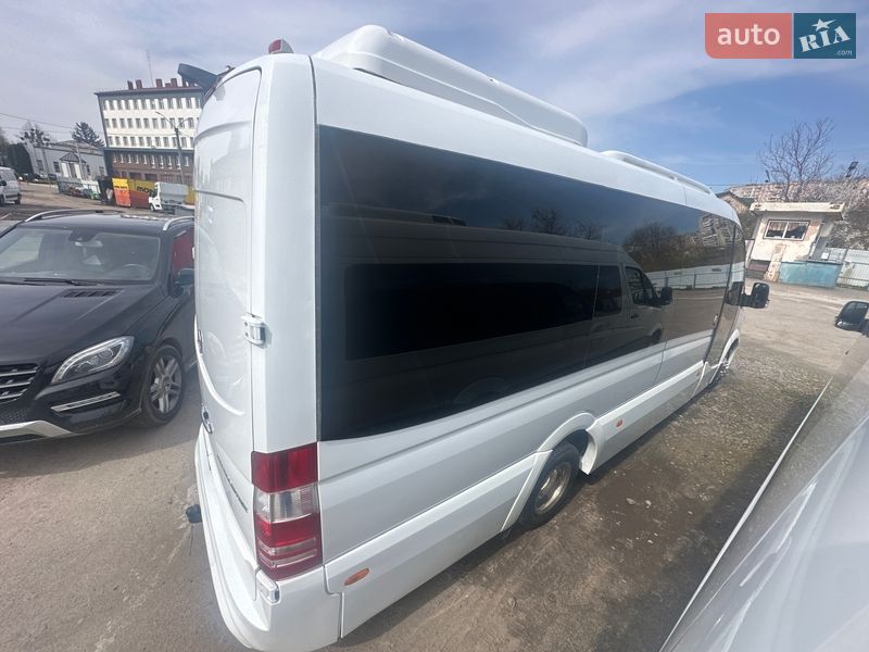 Туристический / Междугородний автобус Mercedes-Benz Sprinter 2016 в Ровно