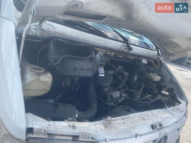 Автовоз Mercedes-Benz Sprinter 1997 в Самборе