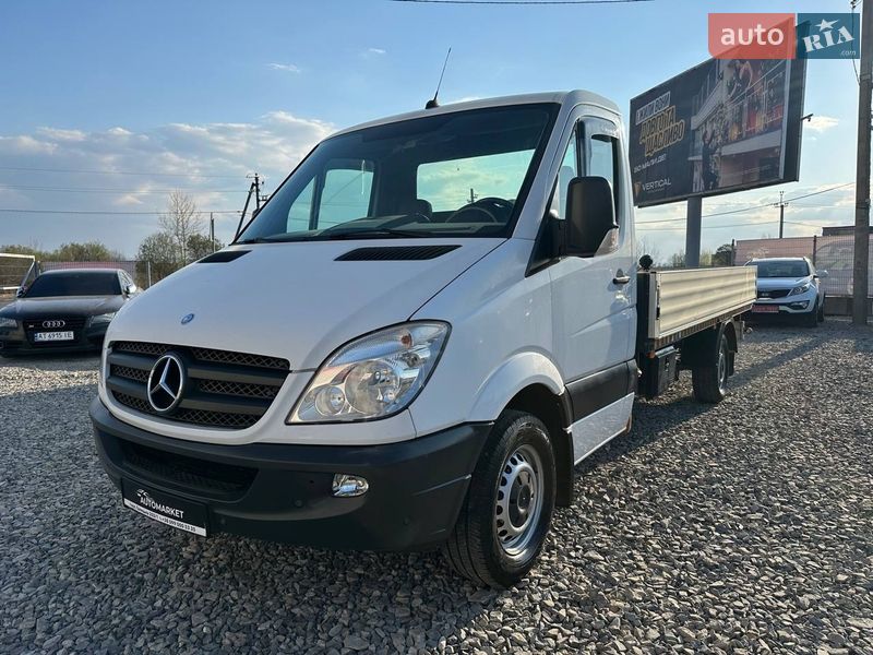 Mercedes-Benz Sprinter 2012