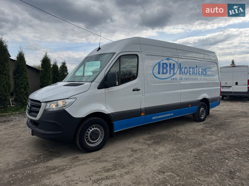 Mercedes-Benz Sprinter 2021