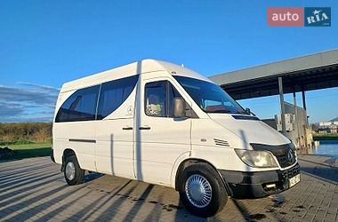 Мікроавтобус вантажний (до 3,5т) Mercedes-Benz Sprinter 2004 в Буштино