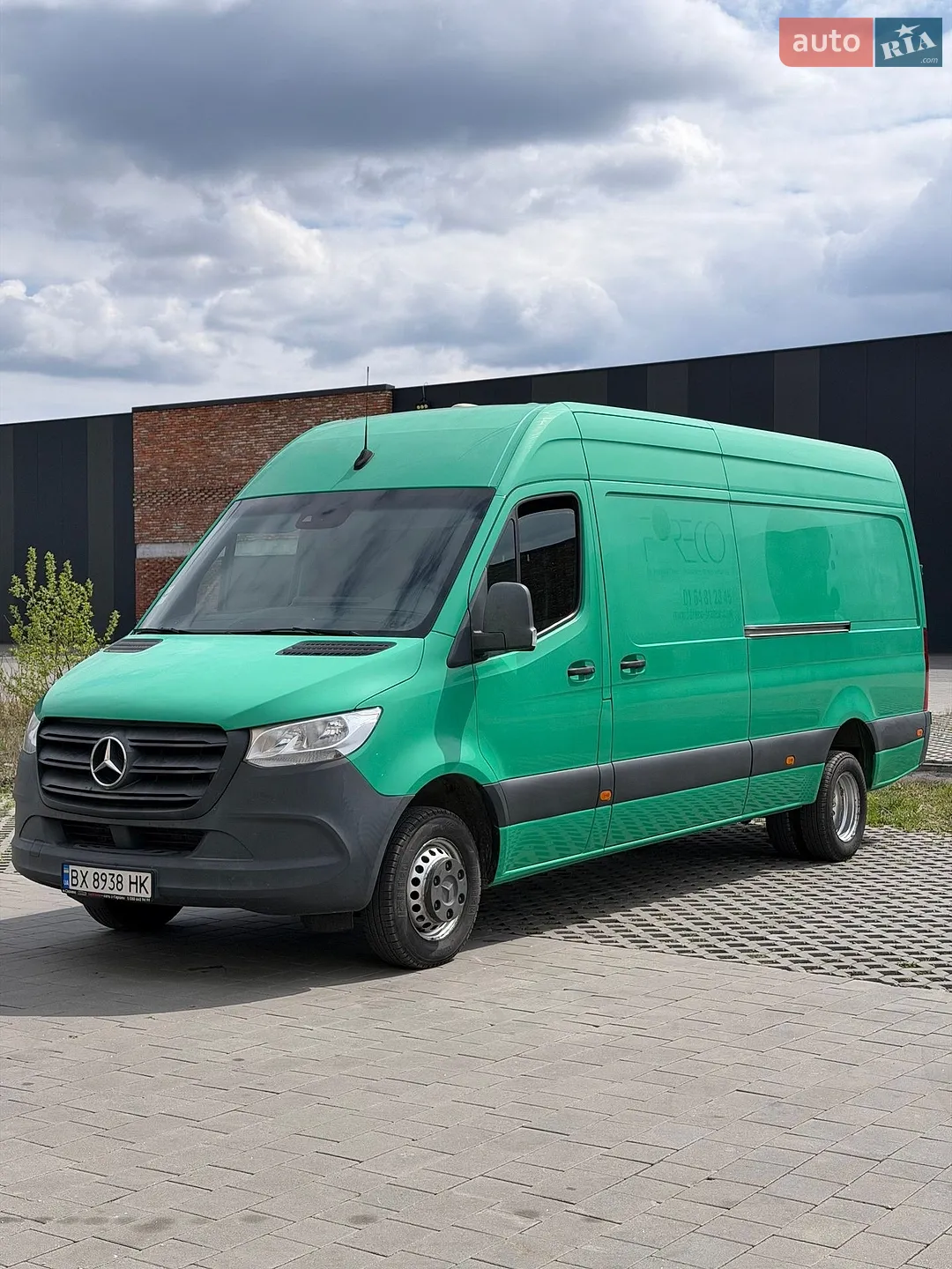 Mercedes-Benz Sprinter 2018 VIN WDB9076551P033204 фото оголошення 2 з 44