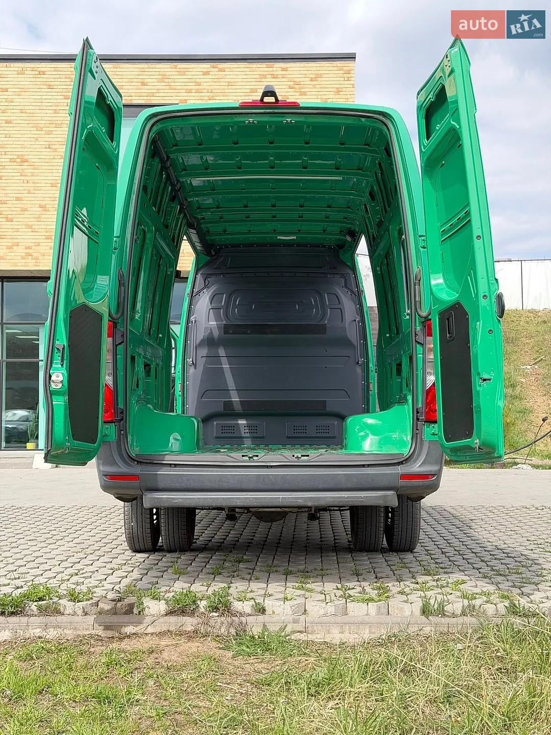 Mercedes-Benz Sprinter 2018 VIN WDB9076551P033204 фото оголошення 21 з 44