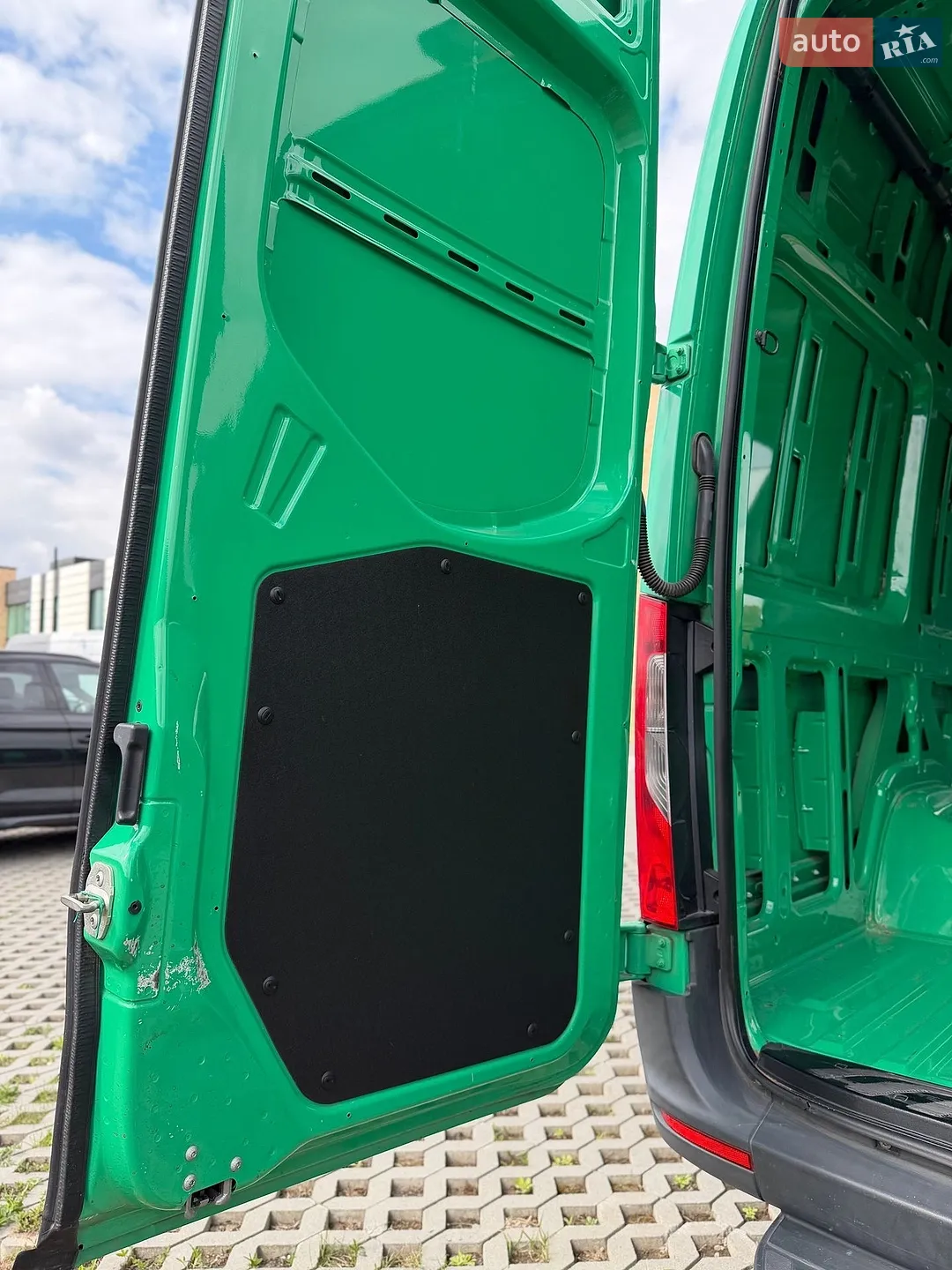 Mercedes-Benz Sprinter 2018 VIN WDB9076551P033204 фото оголошення 23 з 44