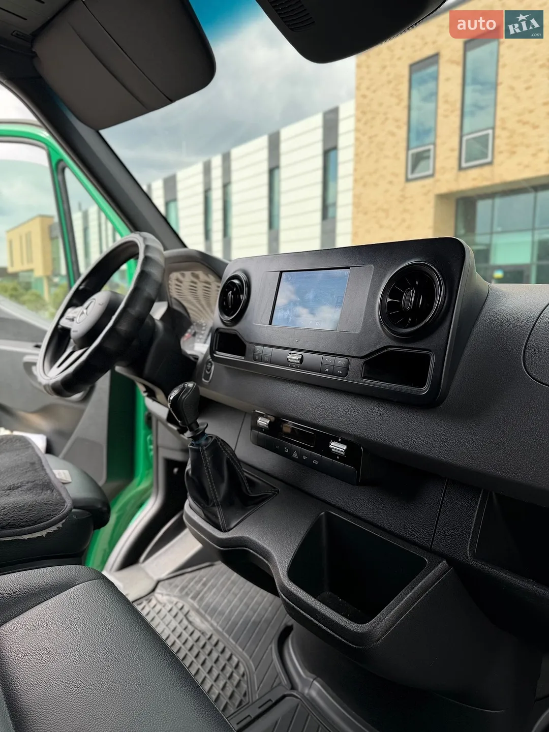 Mercedes-Benz Sprinter 2018 VIN WDB9076551P033204 фото оголошення 33 з 44