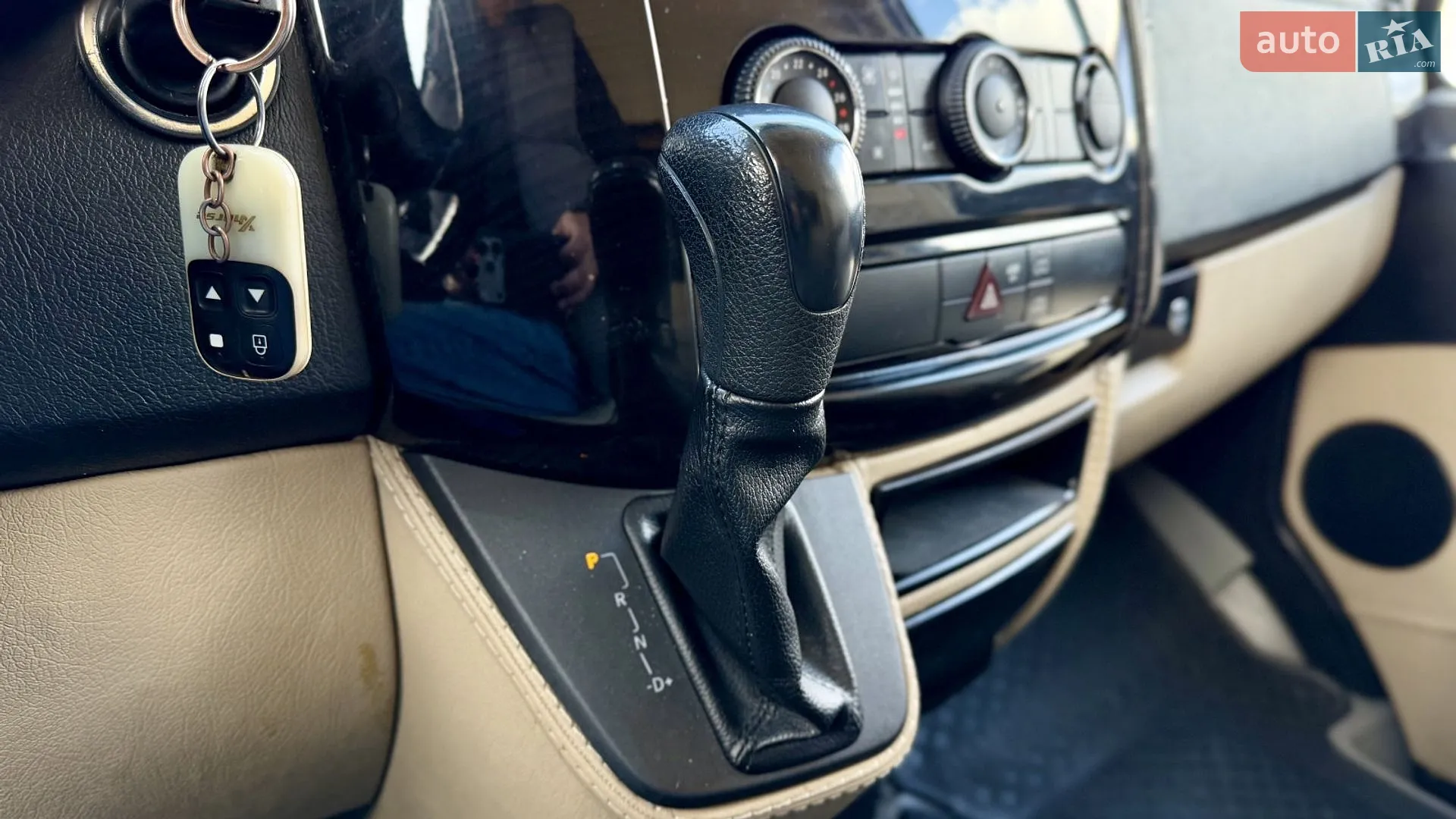 2011 Mercedes-Benz Sprinter - мініатюра 11