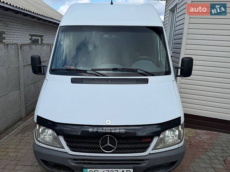 Mercedes-Benz Sprinter 2005