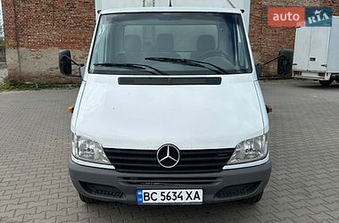 Грузовой фургон Mercedes-Benz Sprinter 2004 в Львове
