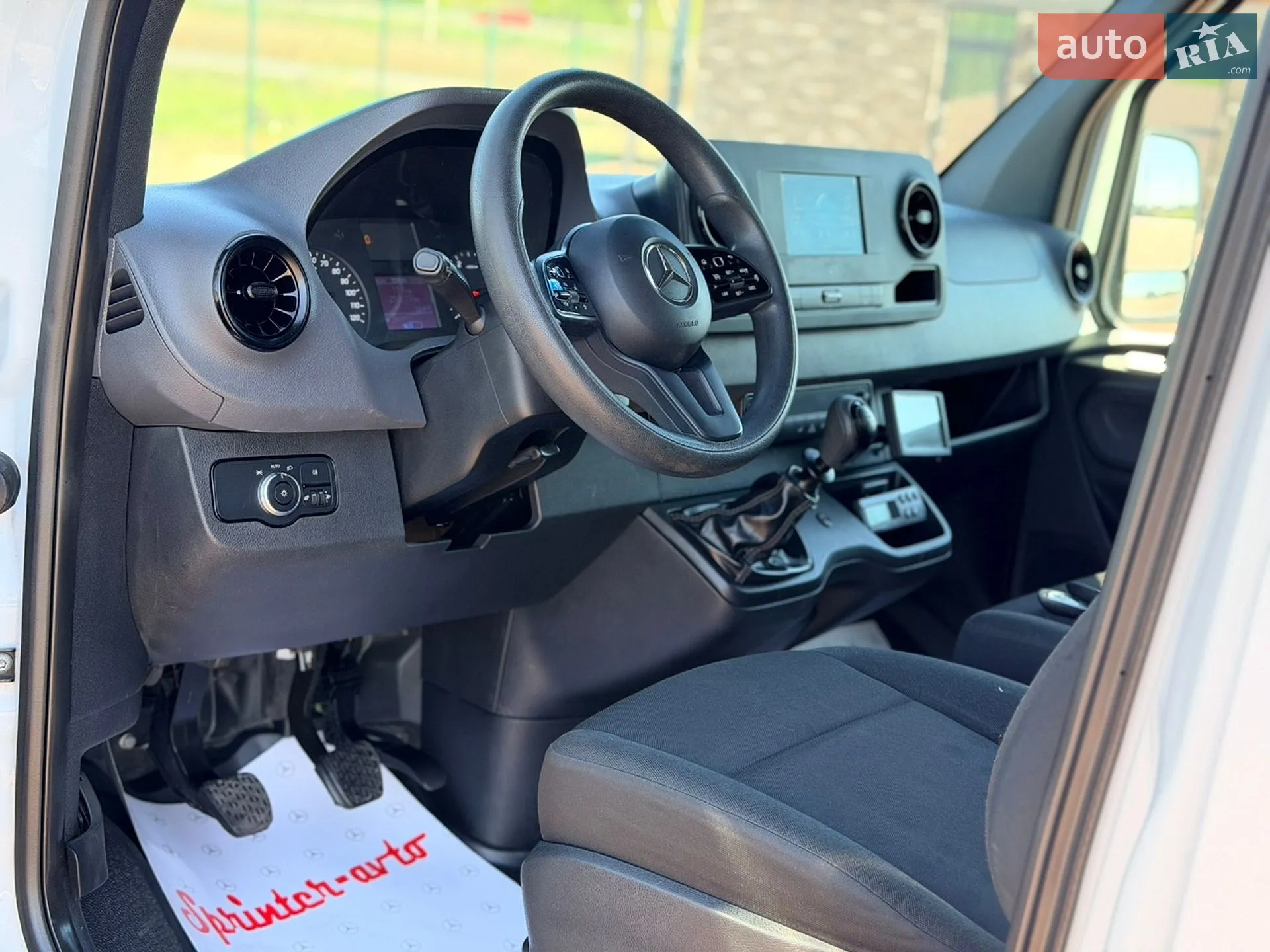 2020 Mercedes-Benz Sprinter - мініатюра 24